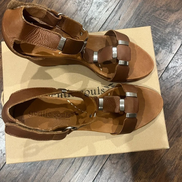 Kenneth Cole gentle Souls size 8.5 organic - Picture 3 of 9